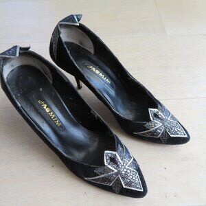 Vintage 80s Black Velvet Heels Metallic Bow Design Pointed Toe Womens  9.5B